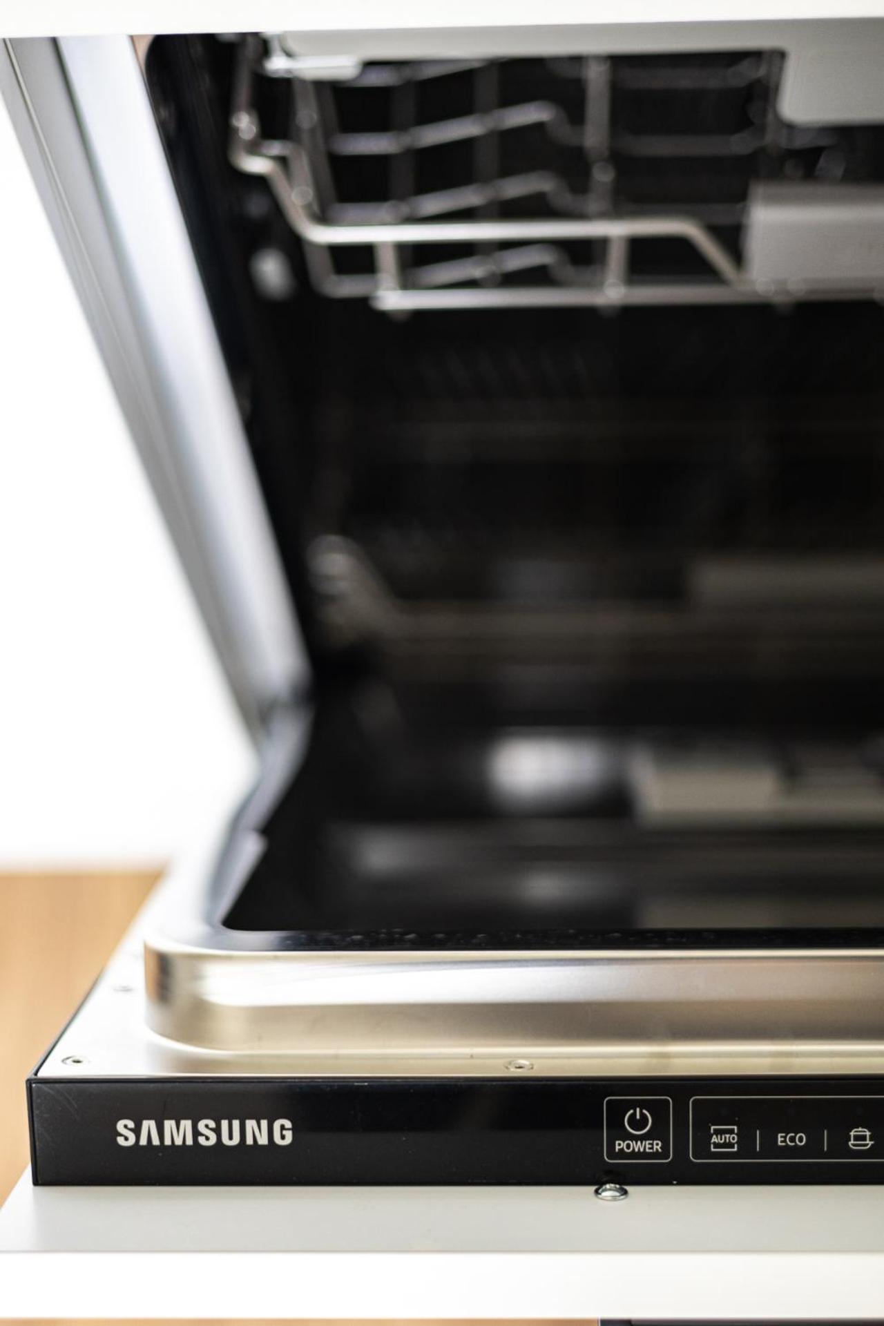2bd Apartmet J7, Selfcheck-in, By Cohost *