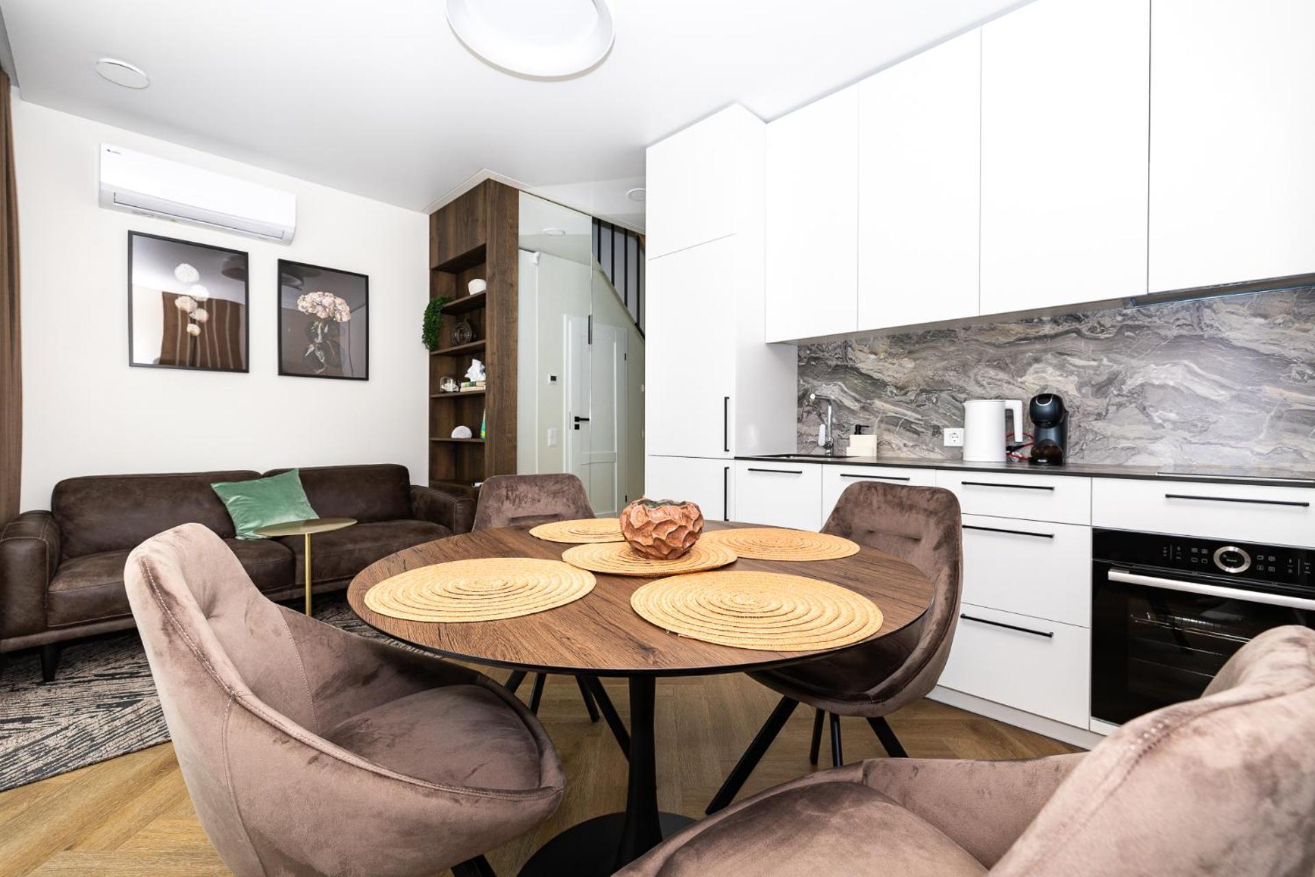 Huoneisto 2bd Apartmet J7, Selfcheck-in, By Cohost