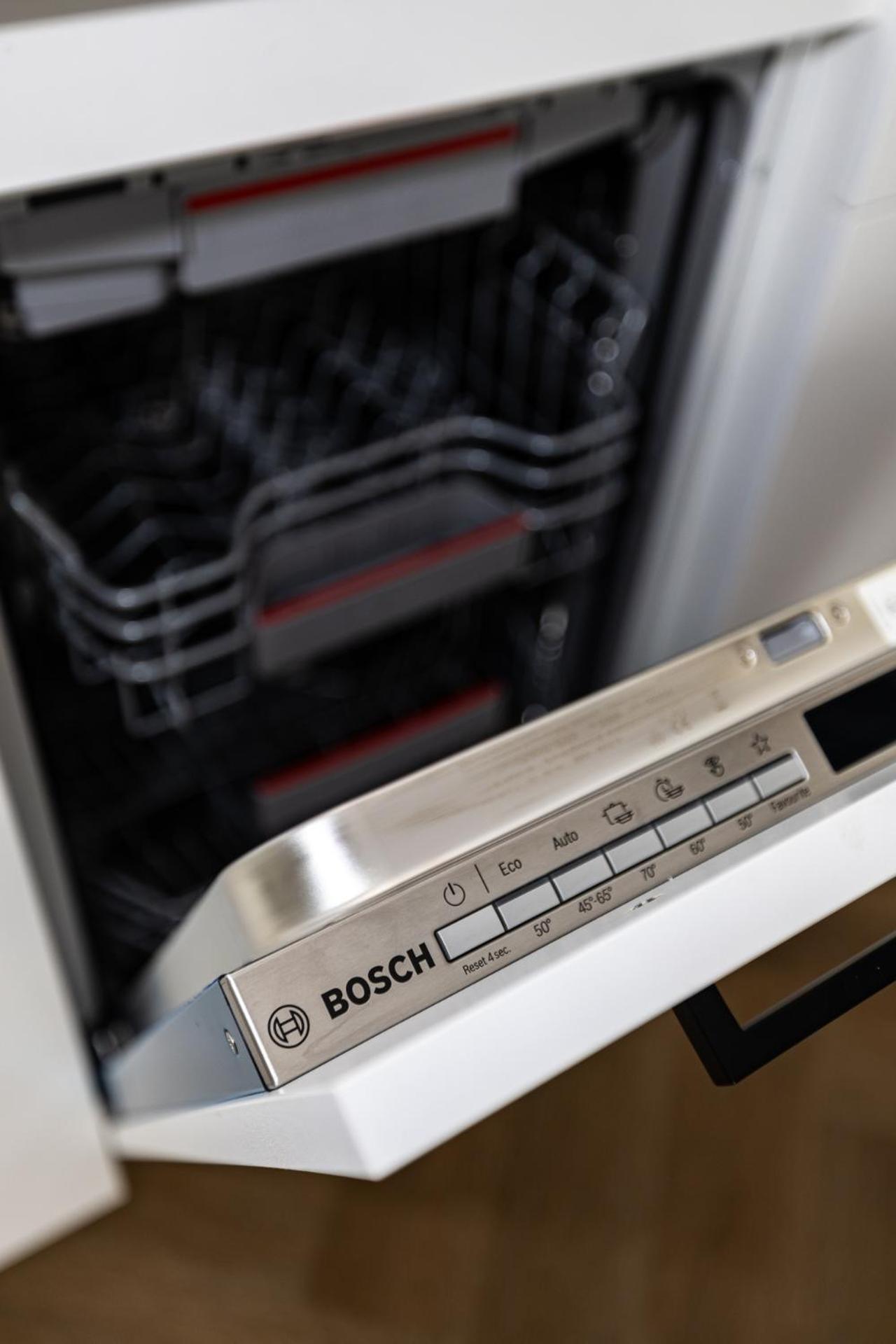 2bd Apartmet J7, Selfcheck-in, By Cohost