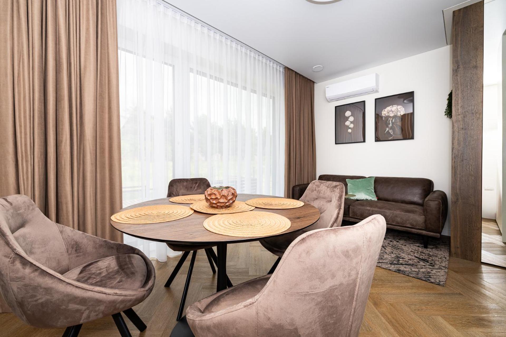 2bd Apartmet J7, Selfcheck-in, By Cohost Huoneisto